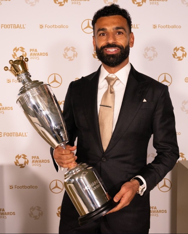 开云app下载-萨拉赫荣获奖项感言：团队荣誉至上，新赛季全力再争冠