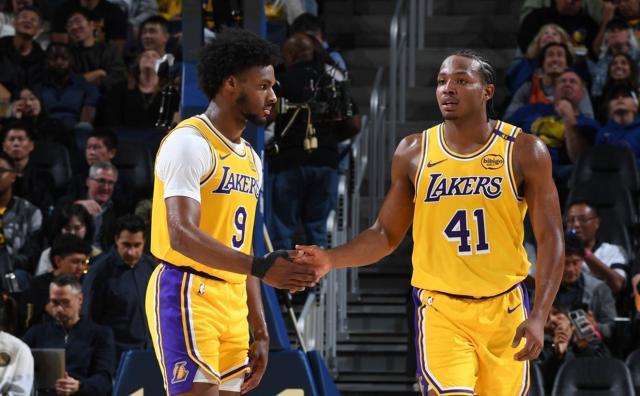 开云网站-湖人又捡漏落选秀？奥利瓦里22+6或看齐里夫斯逆袭