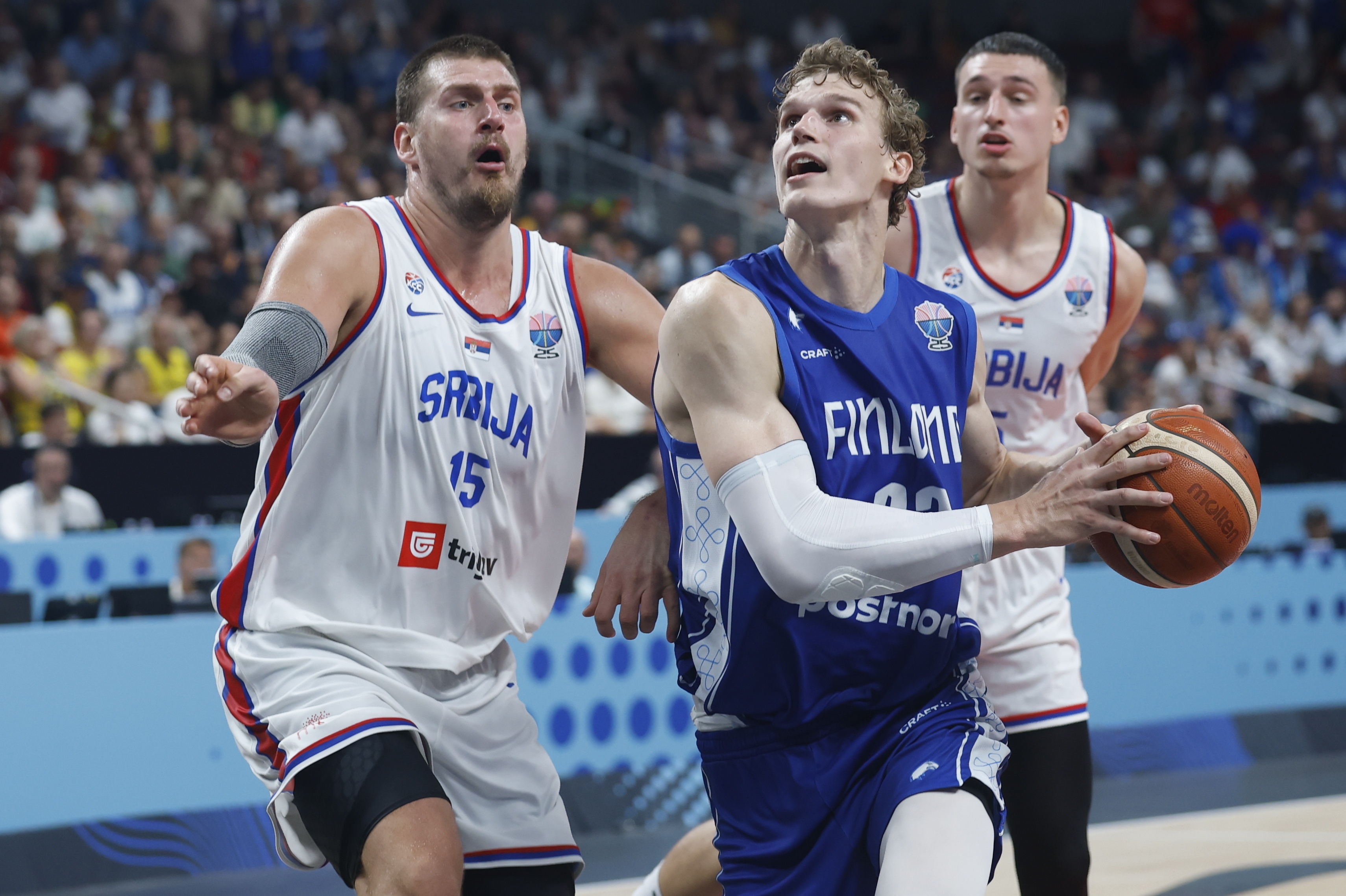 开云app下载-曾令旭：博格丹健康难保塞尔维亚折桂 约基奇与队伍融合不足