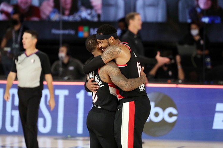 开云app下载-往年附加赛战火有多激烈？湖勇常相会 四队第八但最终无缘季后赛